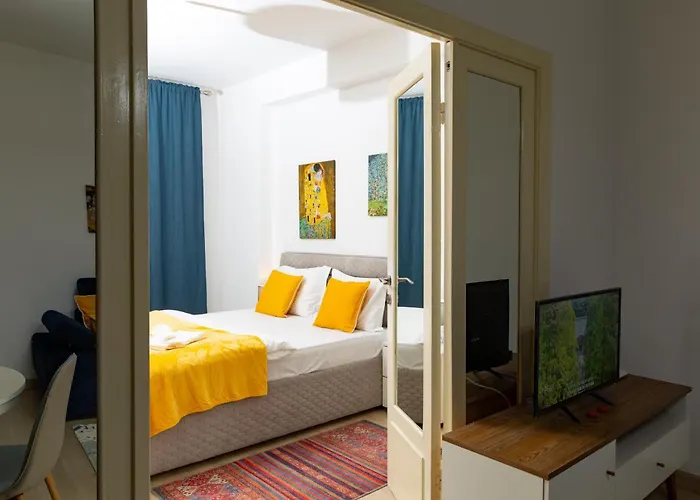 Old Cozy Apartman Bukarest